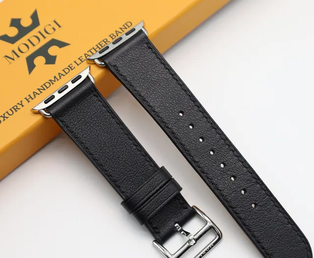 エッセンシャルのApple Watchレザーバンド